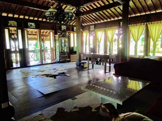 Dijual vila di Ubud