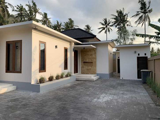 Senggigi villa for sale. For sale by owner