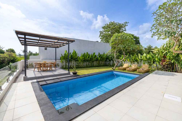 Dijual villa di Tumbak Bayuh