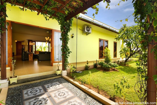 Umeanyar 3 bedroom villa for sale