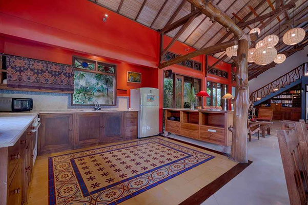 Kesiman villa for sale