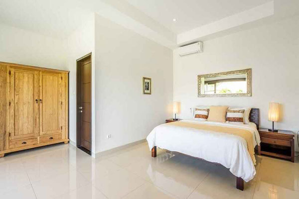 Kubu villa for sale