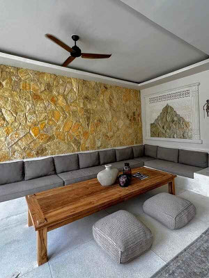 Dijual vila di Berawa
