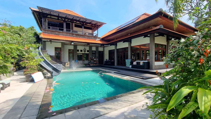 Dijual properti di Bali Timur