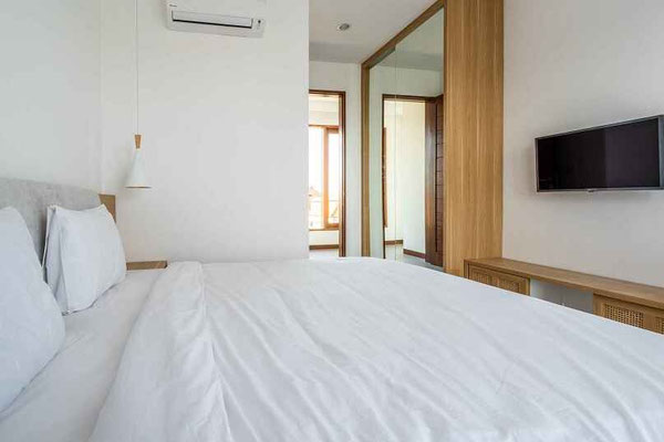 Cemagi villa for sale