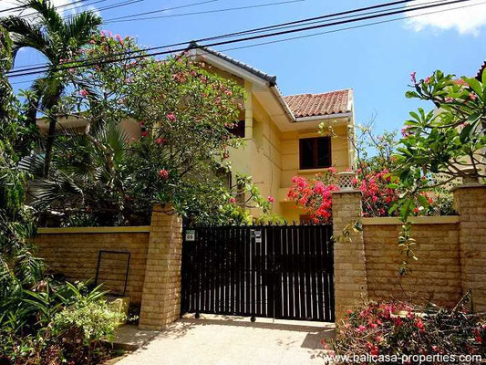 Jimbaran townhouse for sale