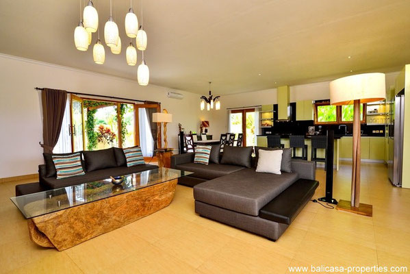 Umeanyar 3 bedroom villa for sale