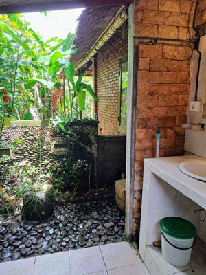 Penestanan property for sale
