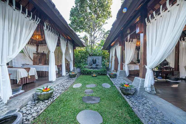 North Bali resort for sale