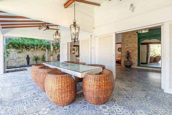 Canggu villa for sale