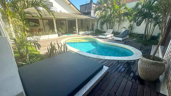 Kerobokan villa for sale