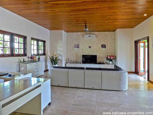 Sanur villa for sale