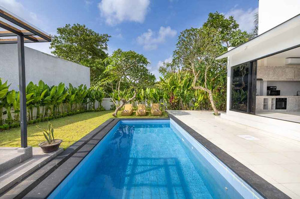 Dijual villa di Tumbak Bayuh