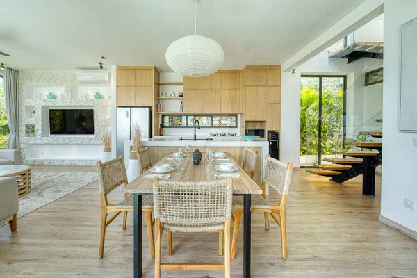 Bingin property for sale