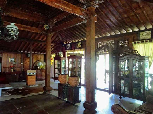 Dijual vila di Ubud