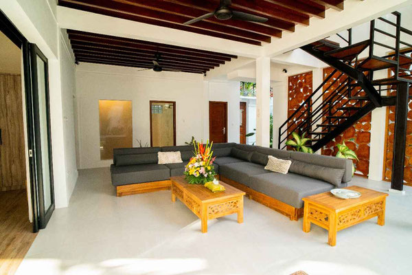 Dijual villa di Seminyak