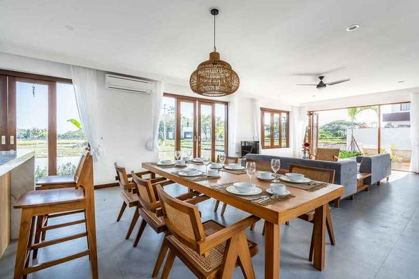 Cemagi villa for sale
