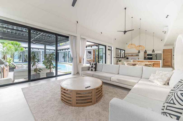 Pererenan villa for sale