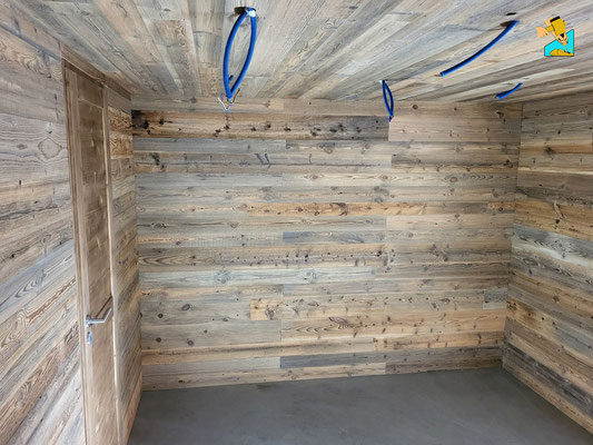 Ski Room en vieux bois concept bois Verchaix