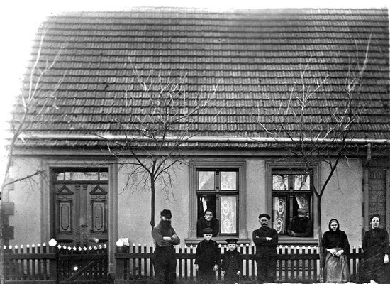  (0212) Dorfstraße 8, Familie Paul Ney, um 1920