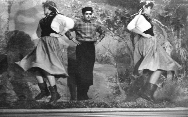 (0499) Theateraufführung in der Gaststätte Ney