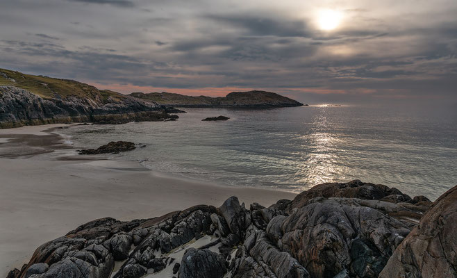 Clachtoll Beach, Split Rock