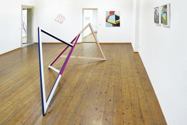 "Trois Triangles", 2020, 300x132x167cm, Holz