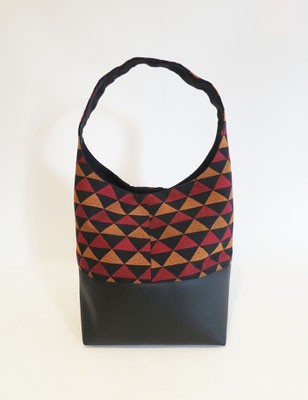 Petit Sac Seau Tissu triangles rouges oranges noirs+Skaï noir 