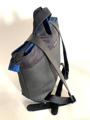 Sacados Grand Modèle Skaï noir grainé et Skaï rayé noir Alcant noir inter bleu nuit