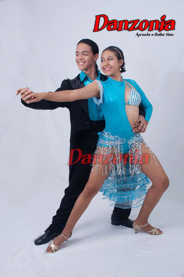 Trajes tipicos de la salsa hot sale