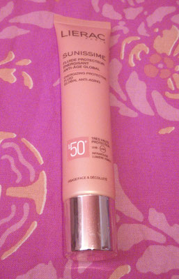 LIERAC FLUIDE PROTECTEUR ENERGISANT ANTI-AGE GLOBAL SPF 50 REVIEW RECENSIONE