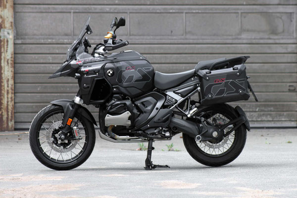 BMW R1300GS Adventure Custombike: Motorrad Design Folierung by Custom Company, Spezialist für Motorrad folieren