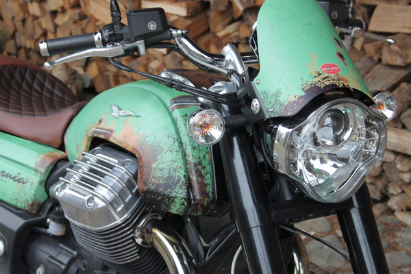 Motorrad Design und Folierung Moto Guzzi 1400 Colorado by Custom Company - kein Dekorsatz, keine Aufkleber