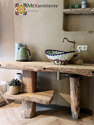 Aufsatzwaschbecken oval MEX7 Cancun auf einem rustikalen Holzwaschtisch