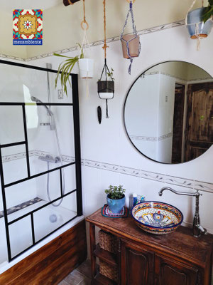 In diesem Badezimmer: Mexiko Waschbecken MAYA (mex3 ca. 39 cm)