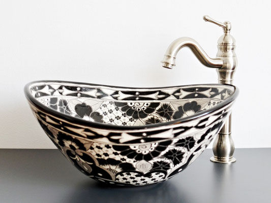Aufsatzbecken oval mit schwarzem Talavera-Muster, Black Edition für das Badezimmer