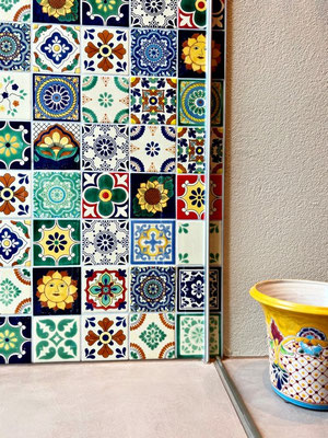 Duschwand mit Mexambiente Fliesen 11x11 cm 