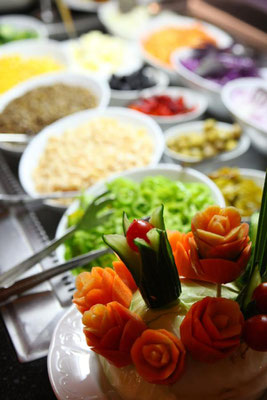 Tanzreisen für Tango Argentino | Winter-Tangoreise in den Orient | Buffet Salat | TangoMio Tangoreisen | copyright NOSOLOTANGO Travel