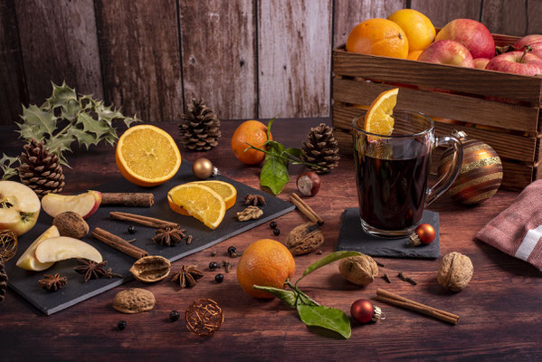 Glühwein mit Zutaten