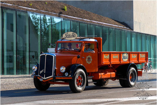 Gusto-Lastwagen 8 der Mühlenwerke Villmergen auf dem Aargauerplatz