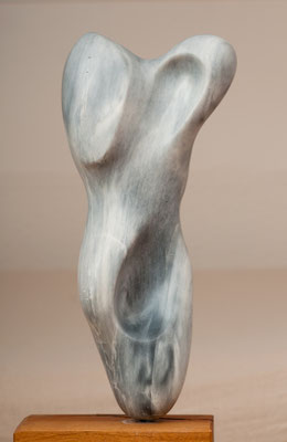 Torso (2008), Steatit, ca.43cm