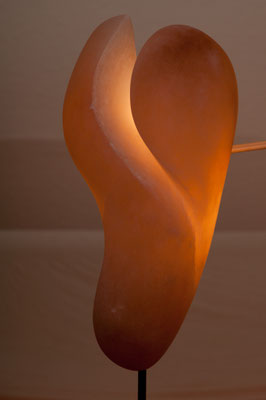 Knospe (2010), Alabaster, ca. 55cm 