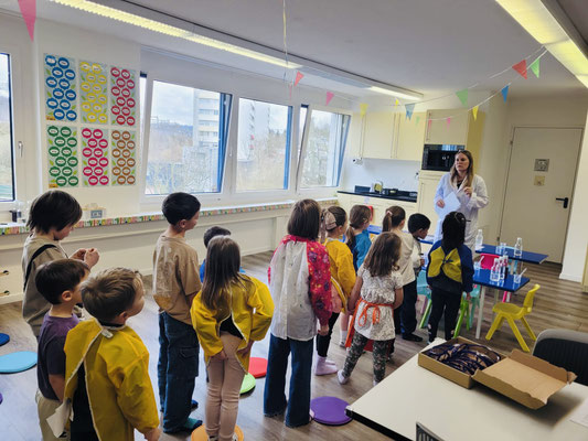 Dr. Hayley explaining how an experiment works