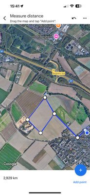07.09.2024: Bonnie (2,5J), Bruno (3,5J) und Tristan (0,5J) haben 2,9km auf den Feldern vor Ahe zurückgelegt. Leider war das Foto nicht hochzuladen.