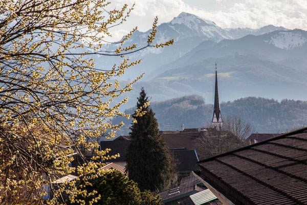 Ausblick vom Balkon auf den Hochfelln