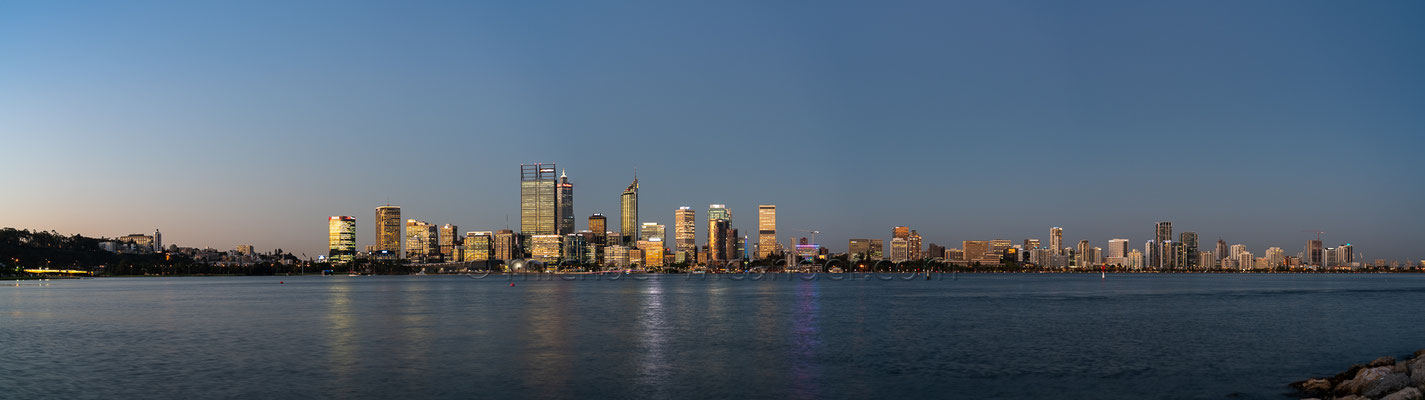 Perth Skyline Panorama 19 03