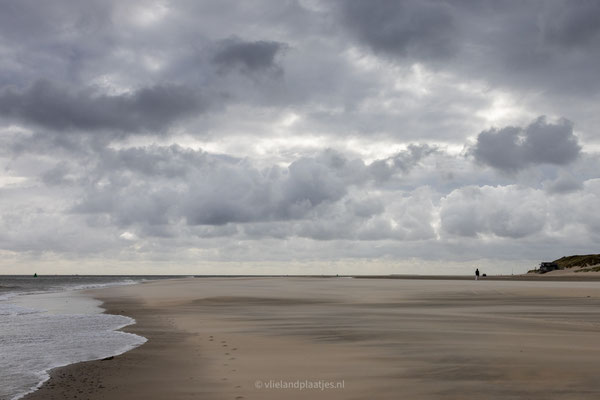 Woelig weer met prachtige wolkenlucht, april 2024