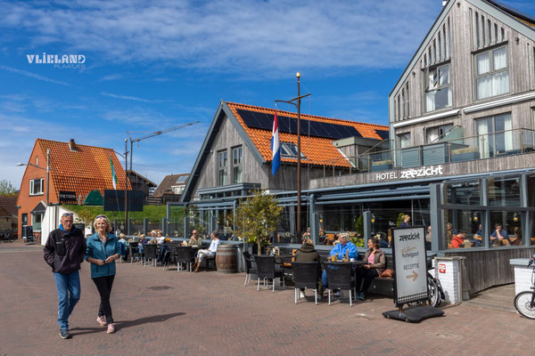 Terrasweer Havenplein april 2025