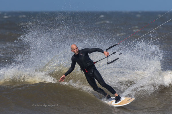 Kiter Noordzeestrand, april 2024