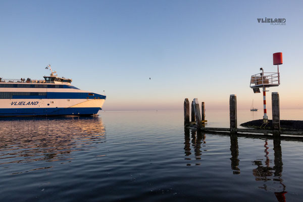 Aankomst avondboot, april 2025